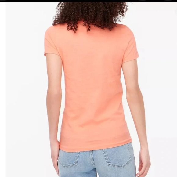 NWOT J. CREW V-Neck Tee Vintage Slub Cotton Pale Guava Short Sleeve T-Shirt - Picture 2 of 8